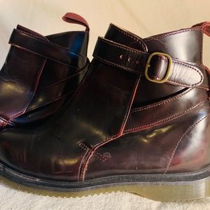 DR MARTENS  RARE "TERESA"  JODPHUR ANKLE BOOT, cherry red, Size 7 or 7.5